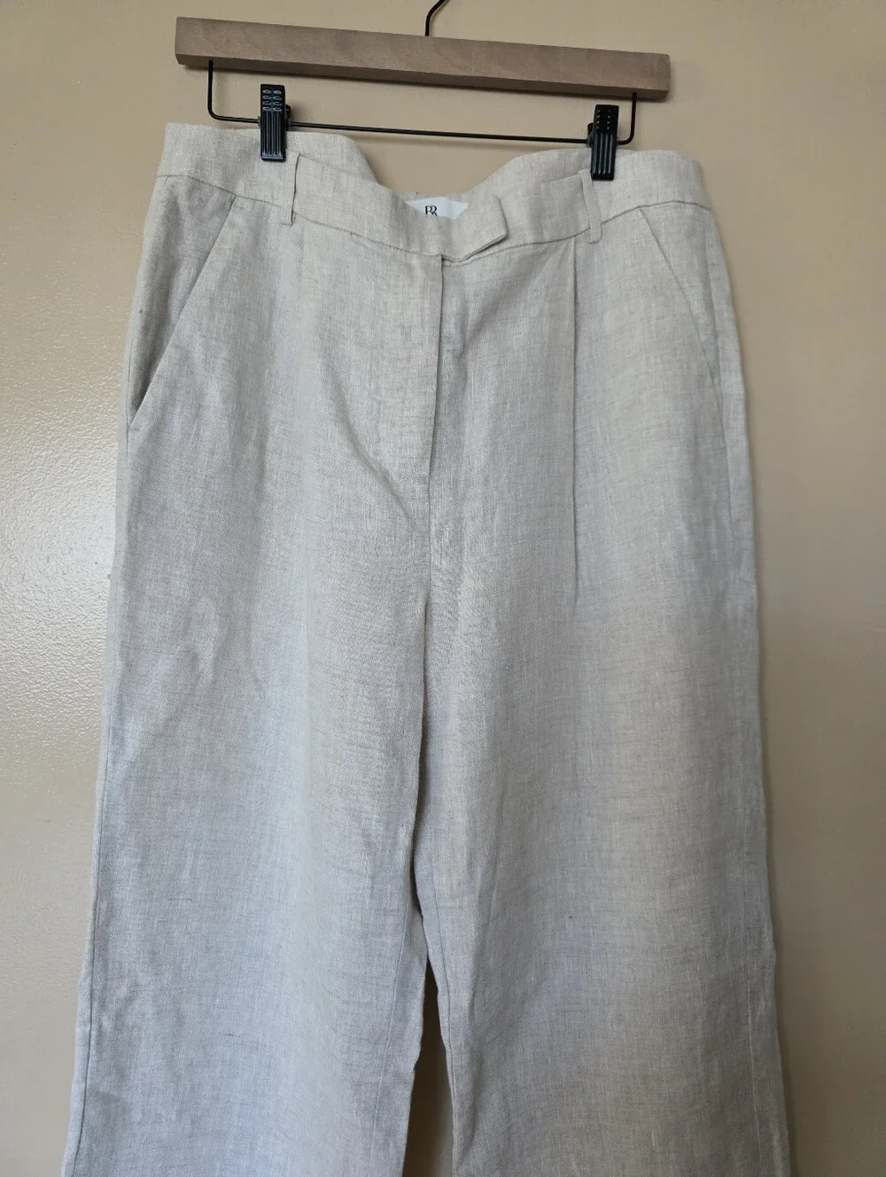 Banana Republic HighRise Relaxed Straight Linen 12 Pants Quiet Luxury EuroSummer